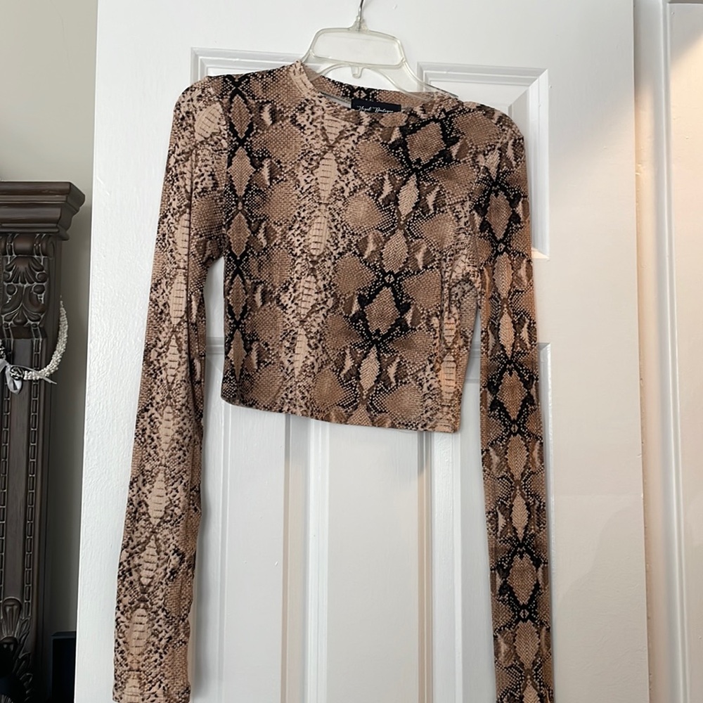 Hazel Boutique Crop Top Snake design